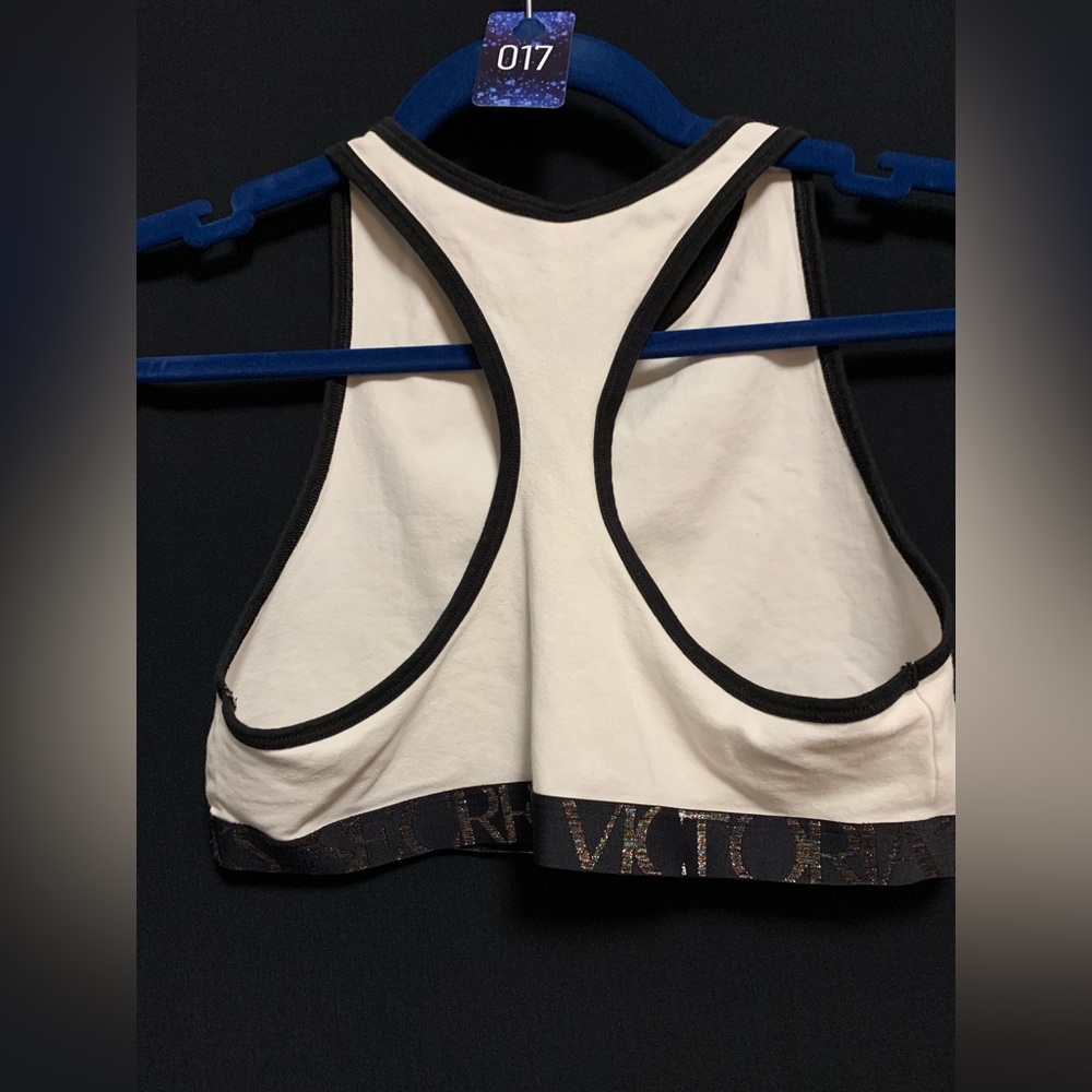 Victoria’s Secret cropped sports-like top (bra) - Picture 3 of 3